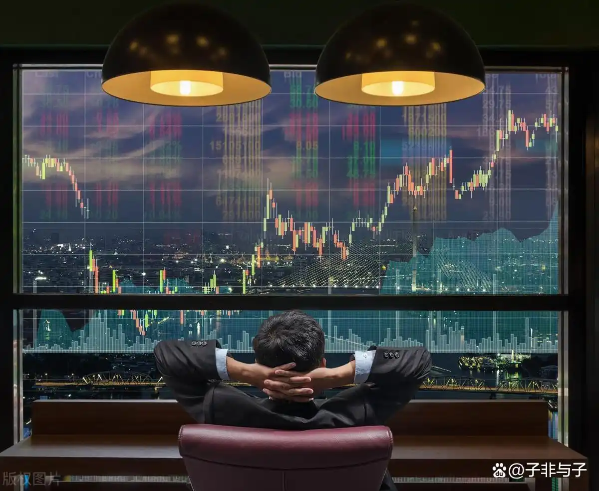 股票周线月线图怎么看_交易长期过程_盈亏概率与胜率