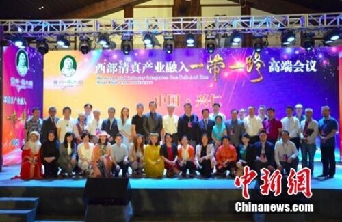 西部清真产业高端会议举行，马大姐食品分享发展成果与规划