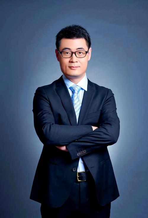 1月14日中信保诚幸福消费混合A基金经理变更，新老经理履历曝光