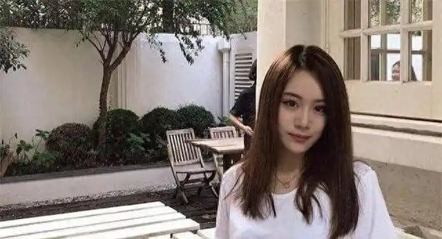 范志毅小女儿100天办洒_范志毅女儿范斯晶成长故事_范志毅足球教练转型舞蹈老师